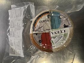 TABLA DE QUESOS “CUEVA SANTA” (4 -1/4) | 443 | Productos típicos de cantabria